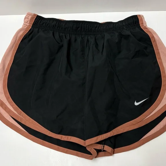 Nike Dri Fit Shorts Black Copper Color Trim Sz M - Picture 1 of 2
